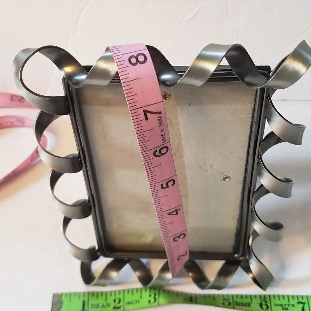 Metal Photo Frame  - Picture 7 of 7